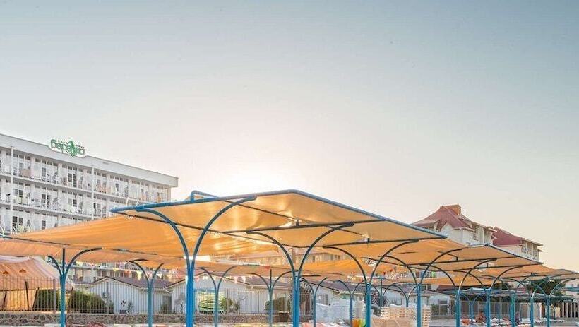 استراحتگاه Park Hotel Berezka