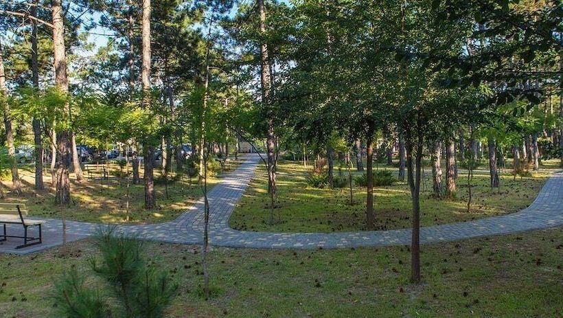 استراحتگاه Park Hotel Berezka