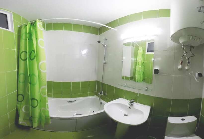 استراحتگاه Park Hotel Berezka