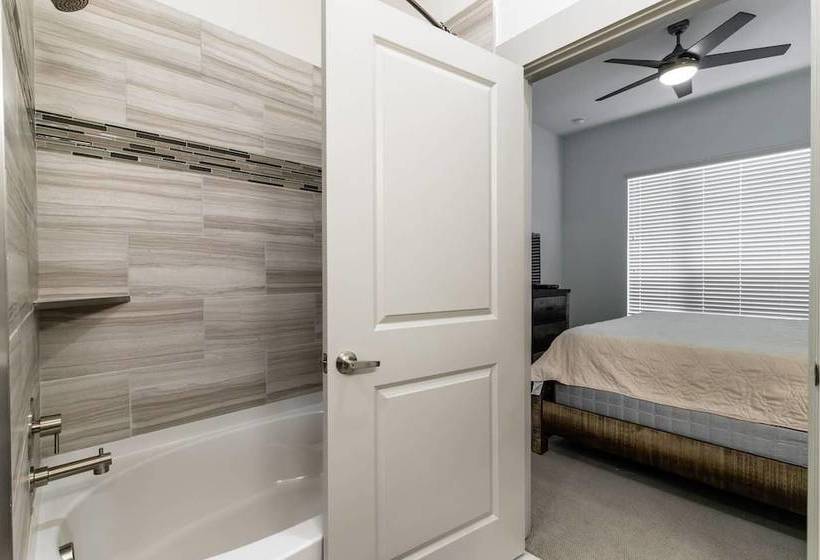 Stayovr At The Star Frisco