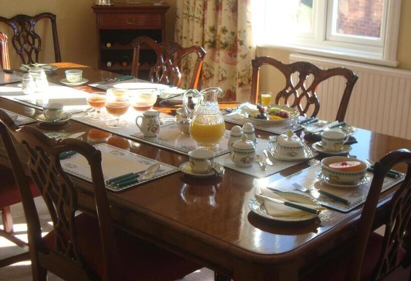 Stoneborough House B&b