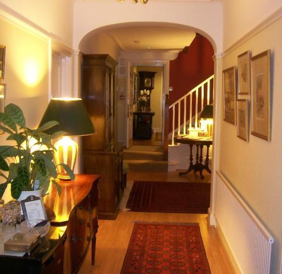 Stoneborough House B&b