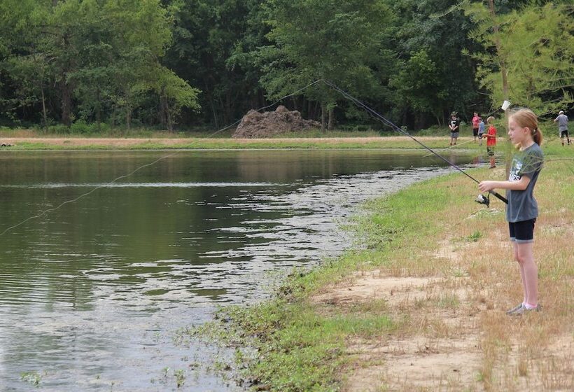 The Silver Spur Resort   Campsite