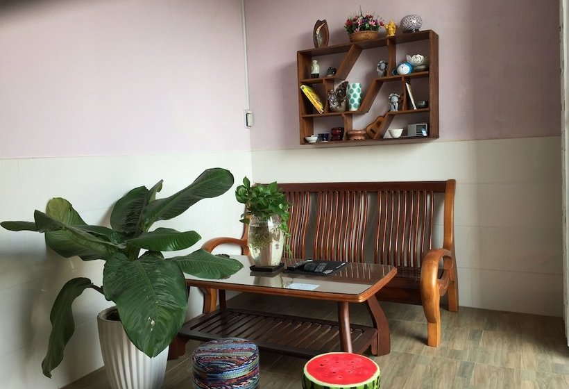 Venus Homestay Phu Yen  Hostel