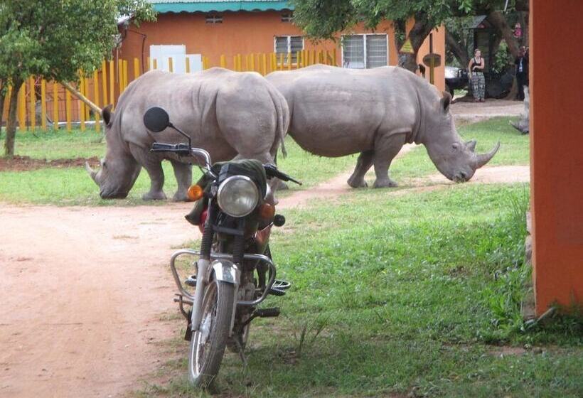 هاستل Murchison Backpackers