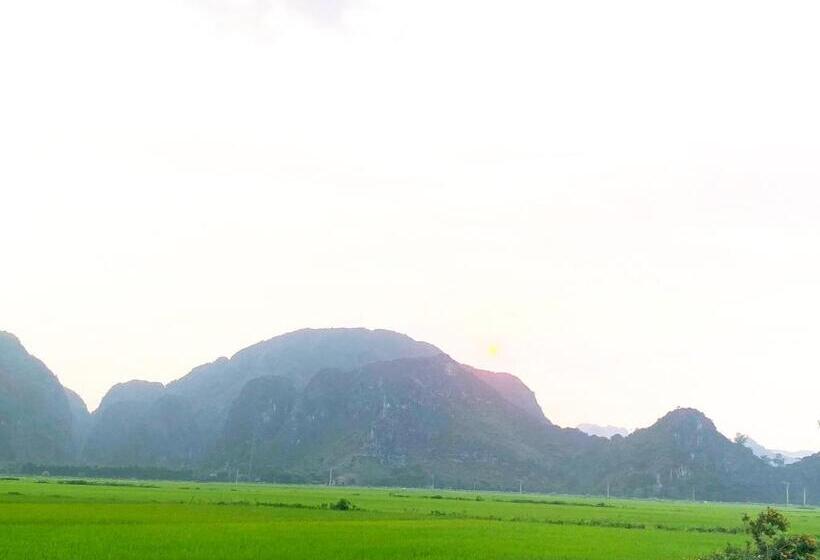 هاستل Tam Coc Charming Bungalow