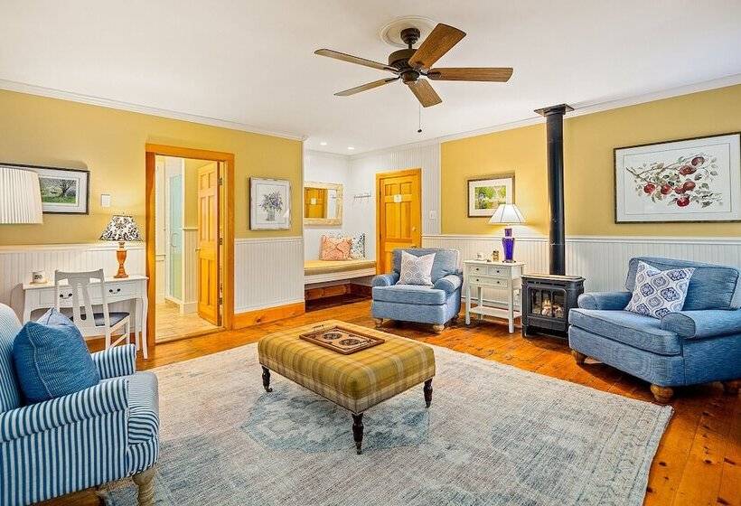 ベッドアンドブレックファースト Abigail's Inn