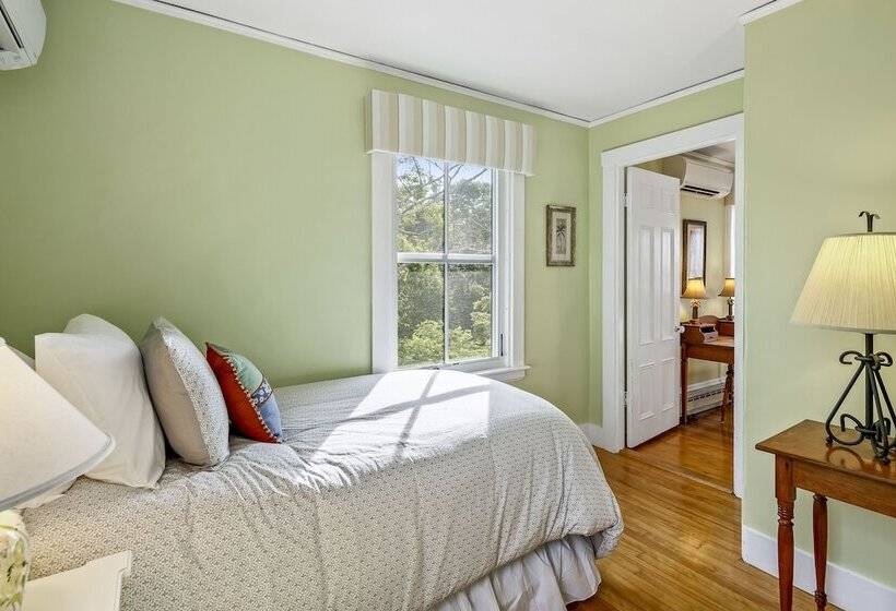 ベッドアンドブレックファースト Abigail's Inn