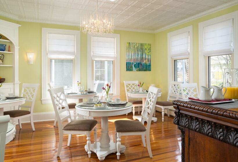 مبيت وإفطار Atlantean Cottage