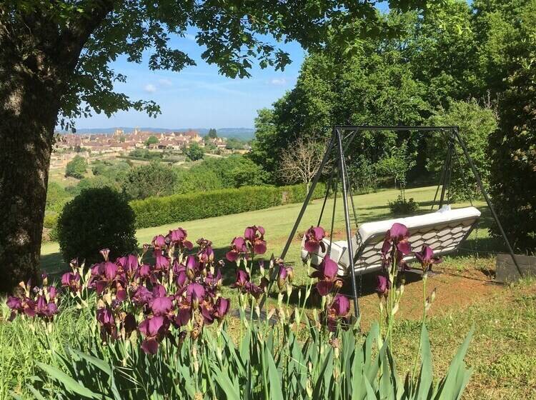 مبيت وإفطار La Chambre De Madel