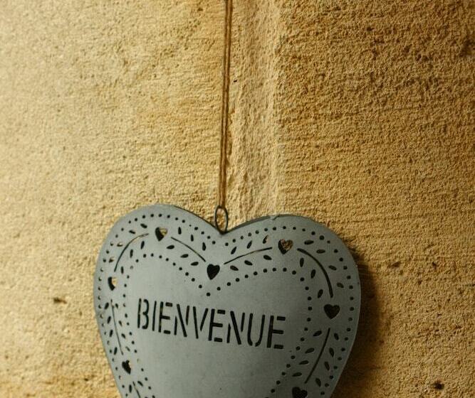 مبيت وإفطار La Chambre De Madel