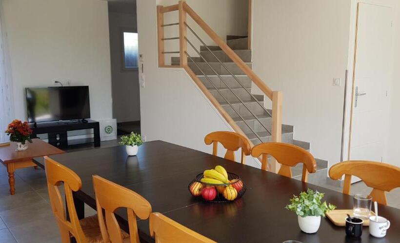 민박 Chambres D Hotes Gite Grange Debout