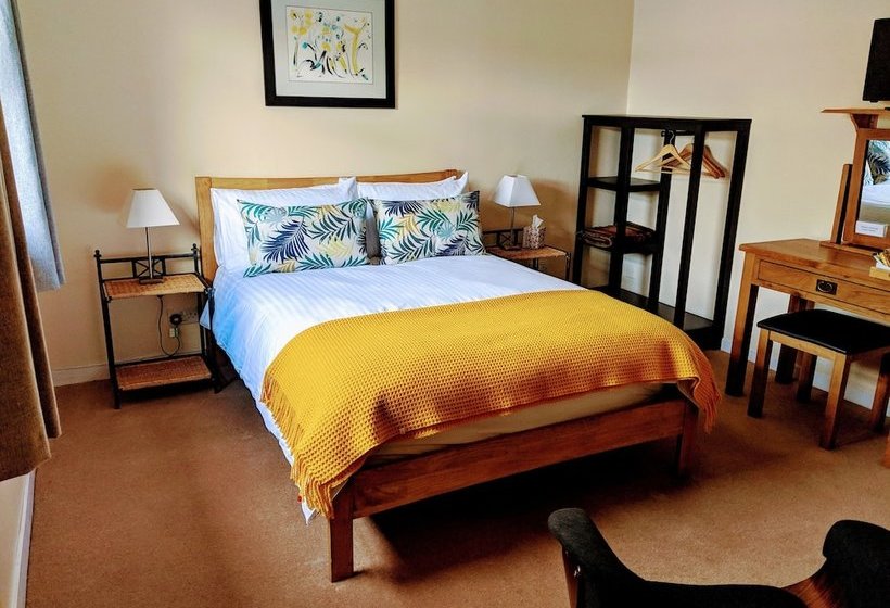 צימר Edderton Lodge