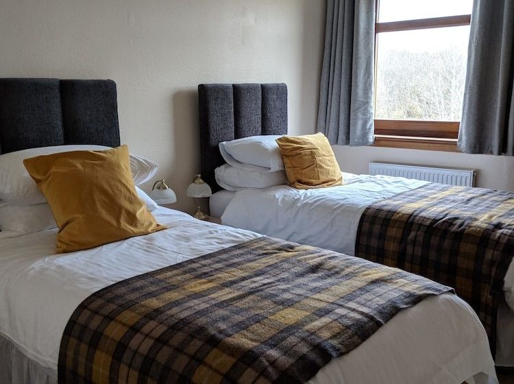 צימר Edderton Lodge