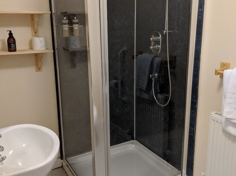 צימר Edderton Lodge