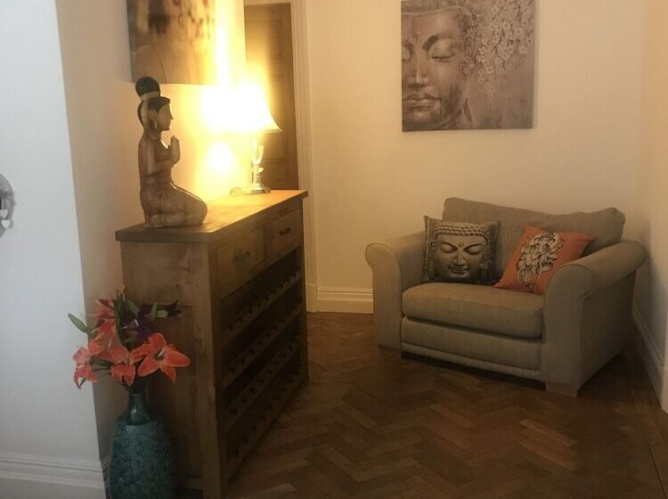 مبيت وإفطار Ellesmere