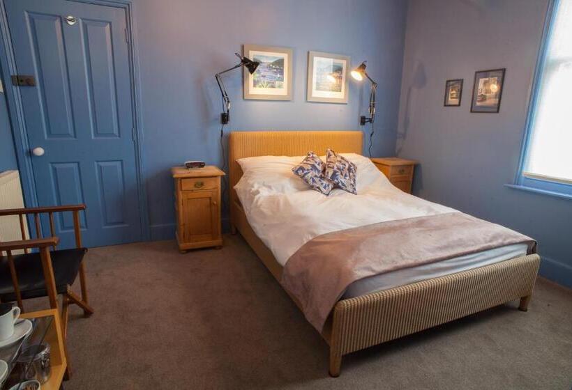 مبيت وإفطار Hill View House