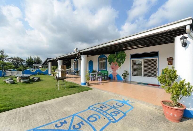 تختخواب و صبحانه Kenting Love 121