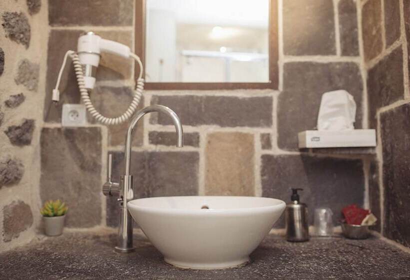 Bed and Breakfast La Ferme De Moulhac