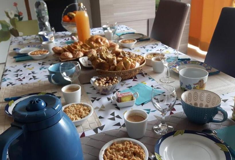 ベッドアンドブレックファースト Le Clos Sainte Lea