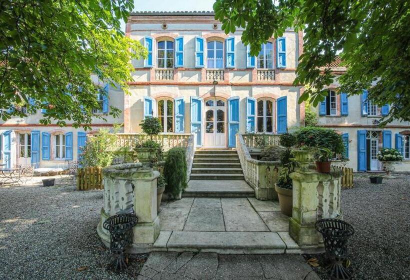 Bed and Breakfast Le Manoir Du Thouron