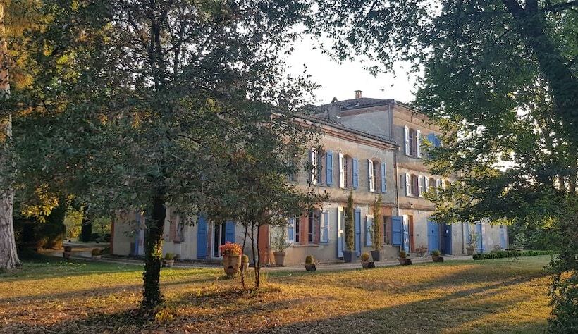 Bed and Breakfast Le Manoir Du Thouron