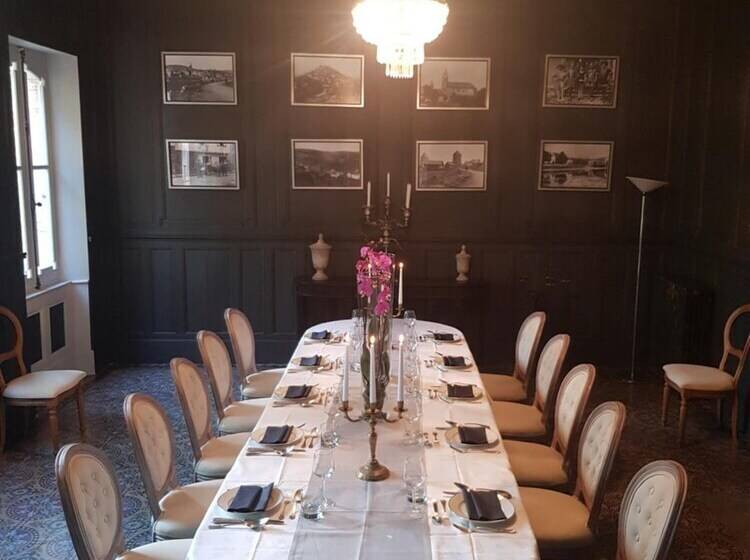 Bed and Breakfast Le Manoir Du Thouron