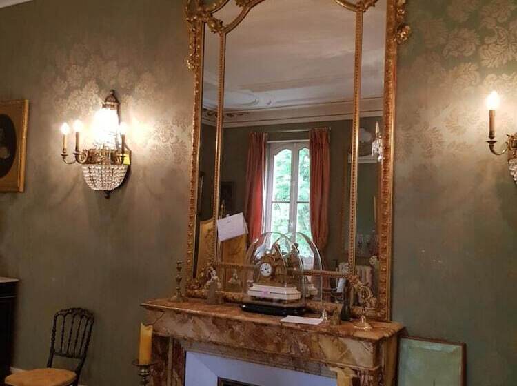 Bed and Breakfast Le Manoir Du Thouron