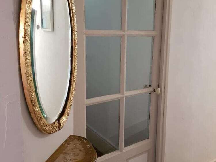 Bed and Breakfast Le Manoir Du Thouron