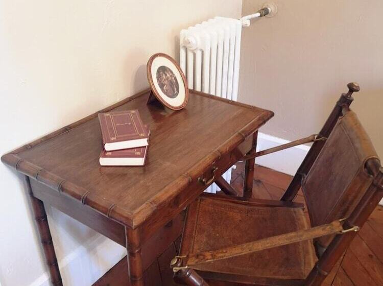 Bed and Breakfast Le Manoir Du Thouron