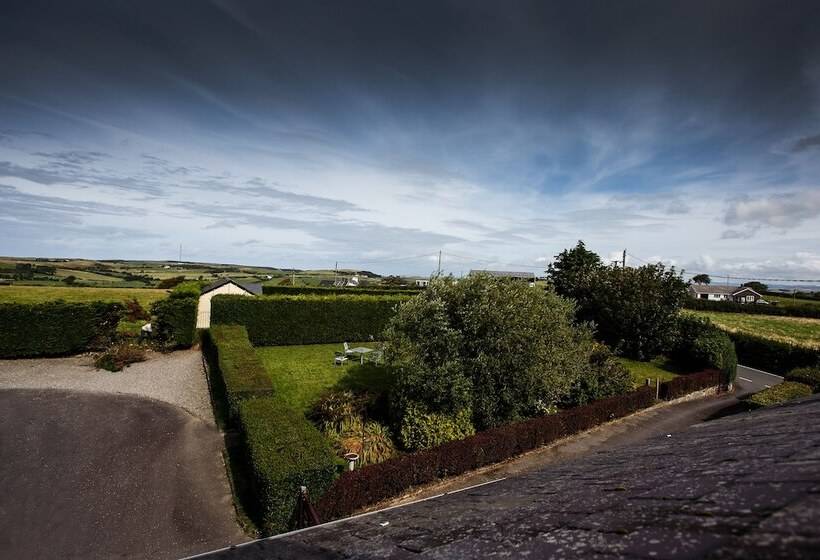 مبيت وإفطار Llangwyryfon Country Breaks