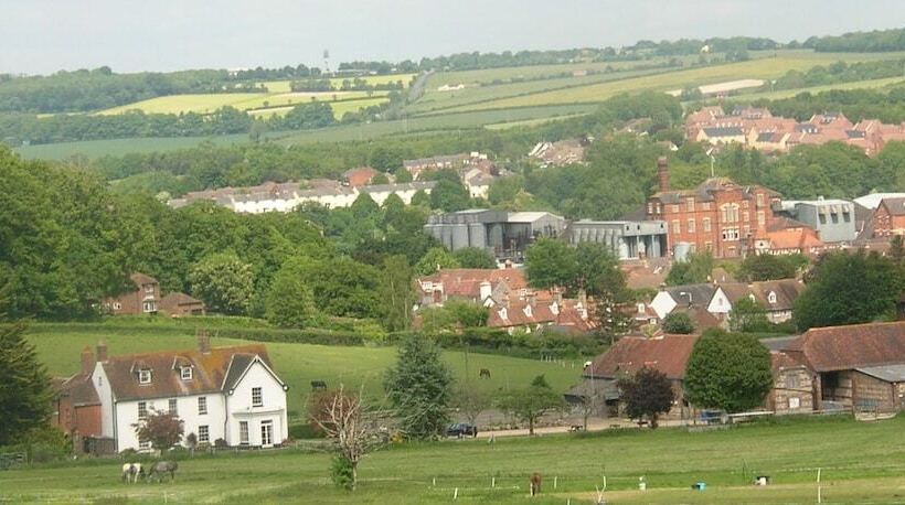 مبيت وإفطار Lower Bryanston Farm