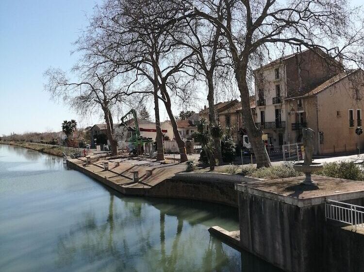 تختخواب و صبحانه Maison Du Canal