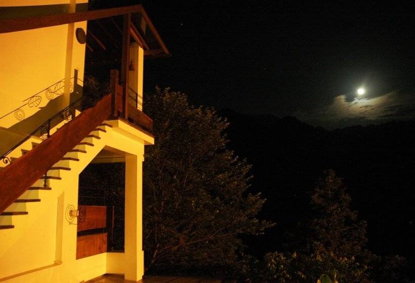 تختخواب و صبحانه Shan Xing Ji Ye Homestay