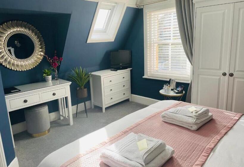 ベッドアンドブレックファースト The Limes