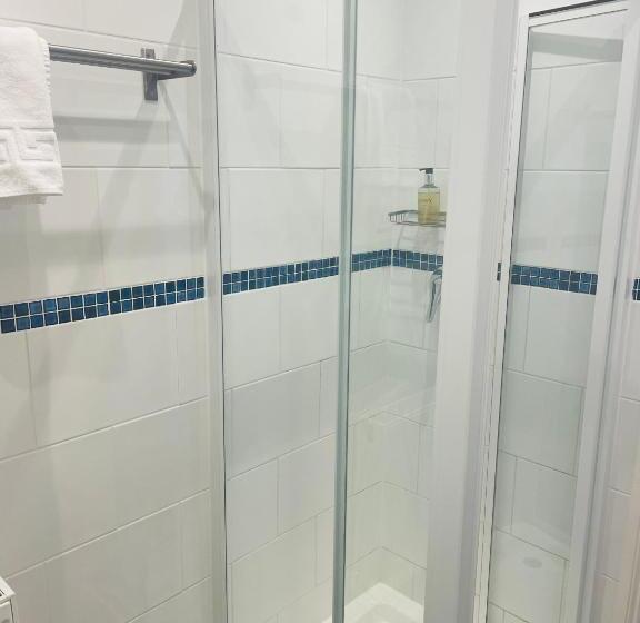 ベッドアンドブレックファースト The Limes