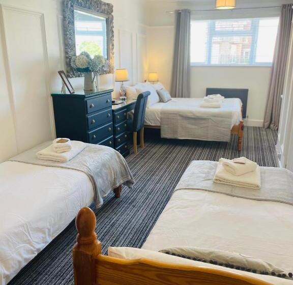 ベッドアンドブレックファースト The Limes