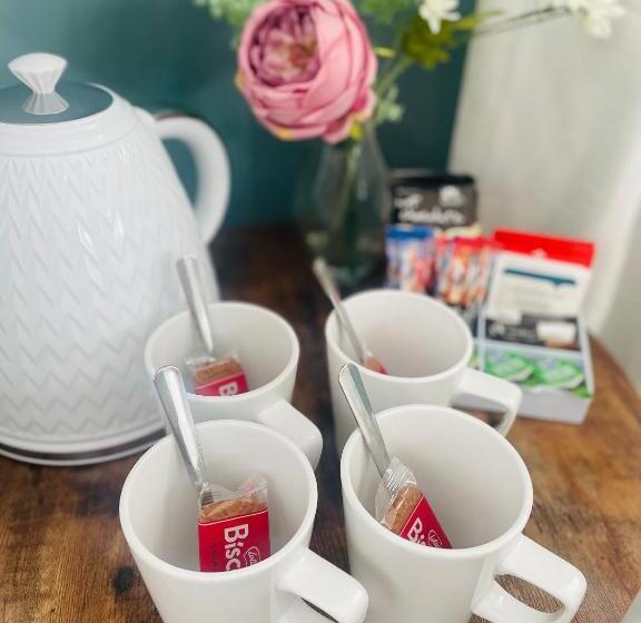 ベッドアンドブレックファースト The Limes