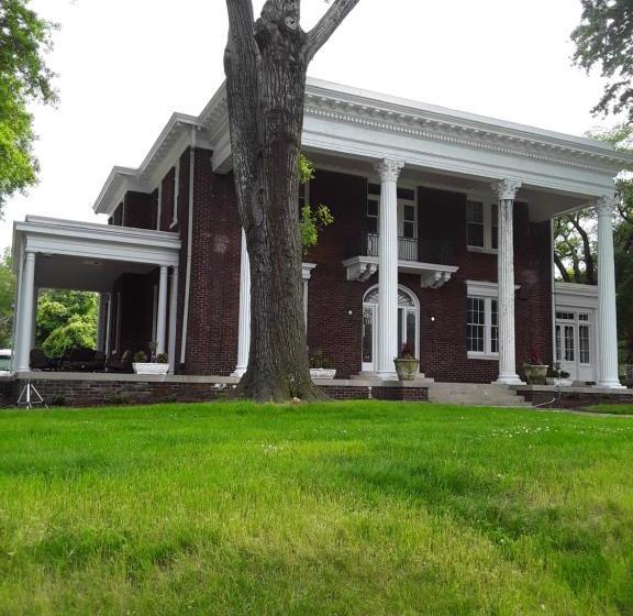 민박 The York Chester Inn