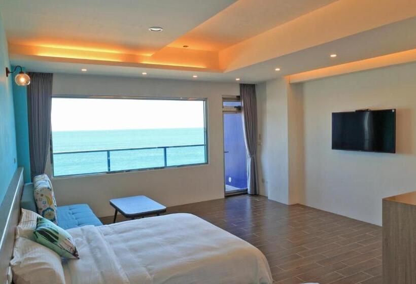 تختخواب و صبحانه Two Home Inn