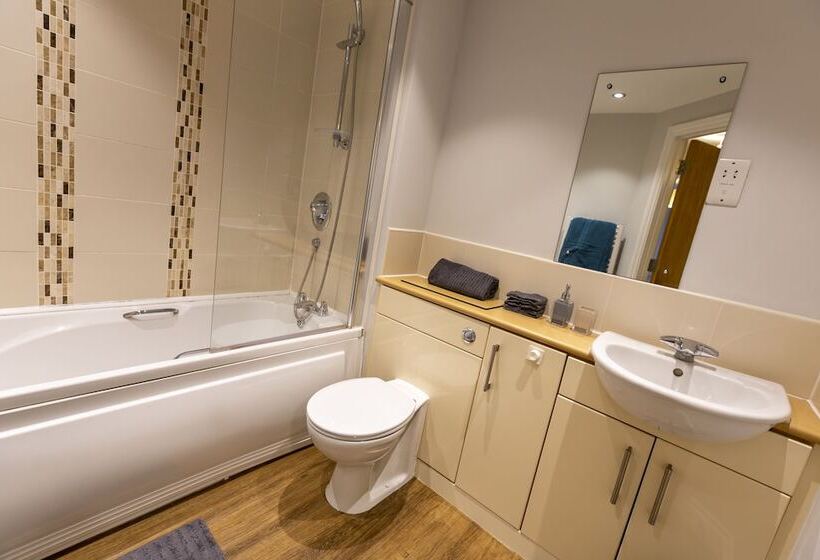 Belgrade Plaza Serviced Apartments