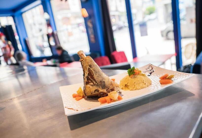 Brit Hotel Privilege Lisieux   La Villa Des Arts