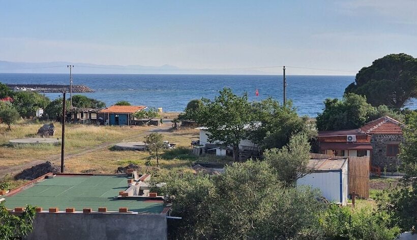 פונדק Elisa Butik Otel Ve Restaurant