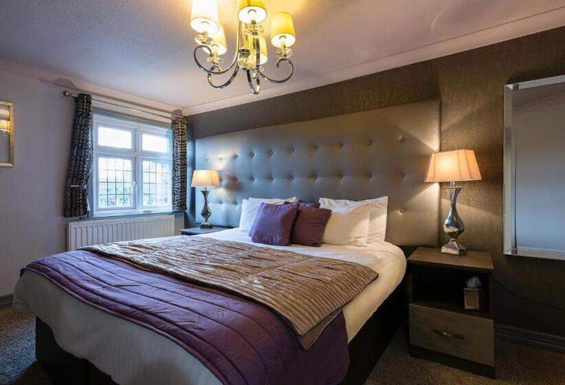 פונדק The White Swan