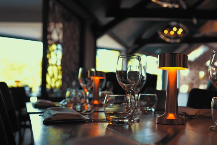 فندق فئة نجمة واحدة The White Swan