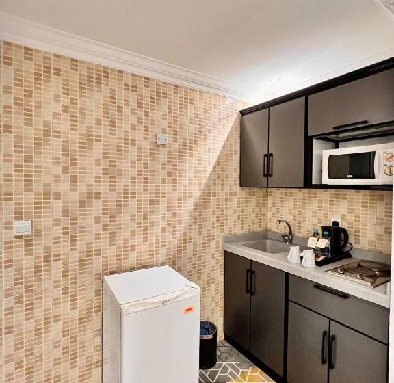 هتل Al Muhaidb Residence Al Maidan