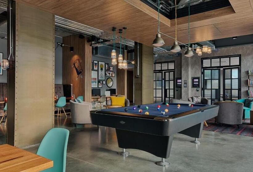 Отель Aloft Aberdeen Teca