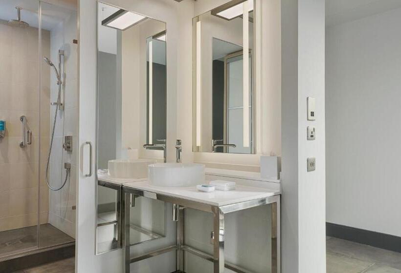 Отель Aloft Aberdeen Teca