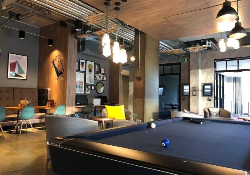 Отель Aloft Aberdeen Teca