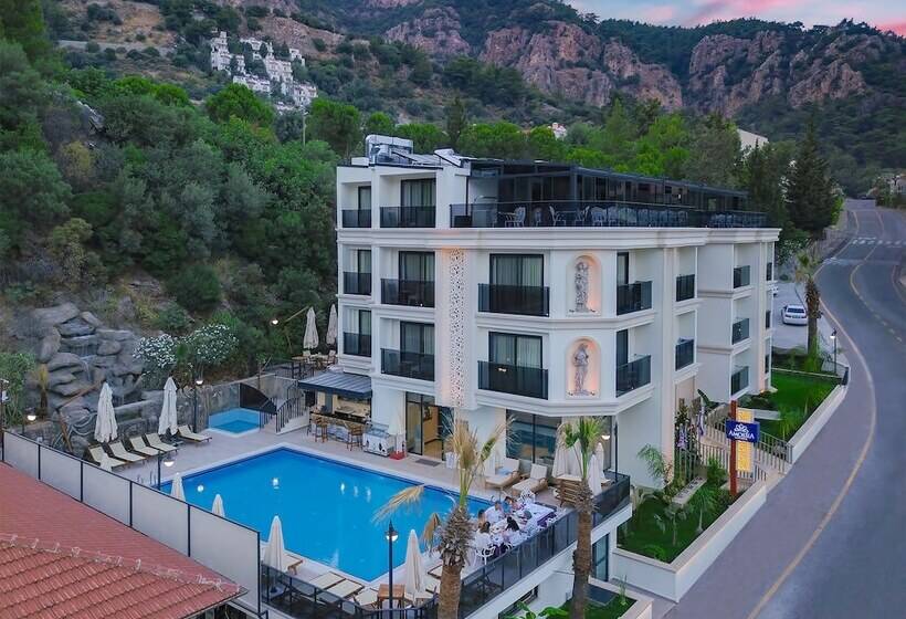 فندق Amossi̇a Elite Boutique